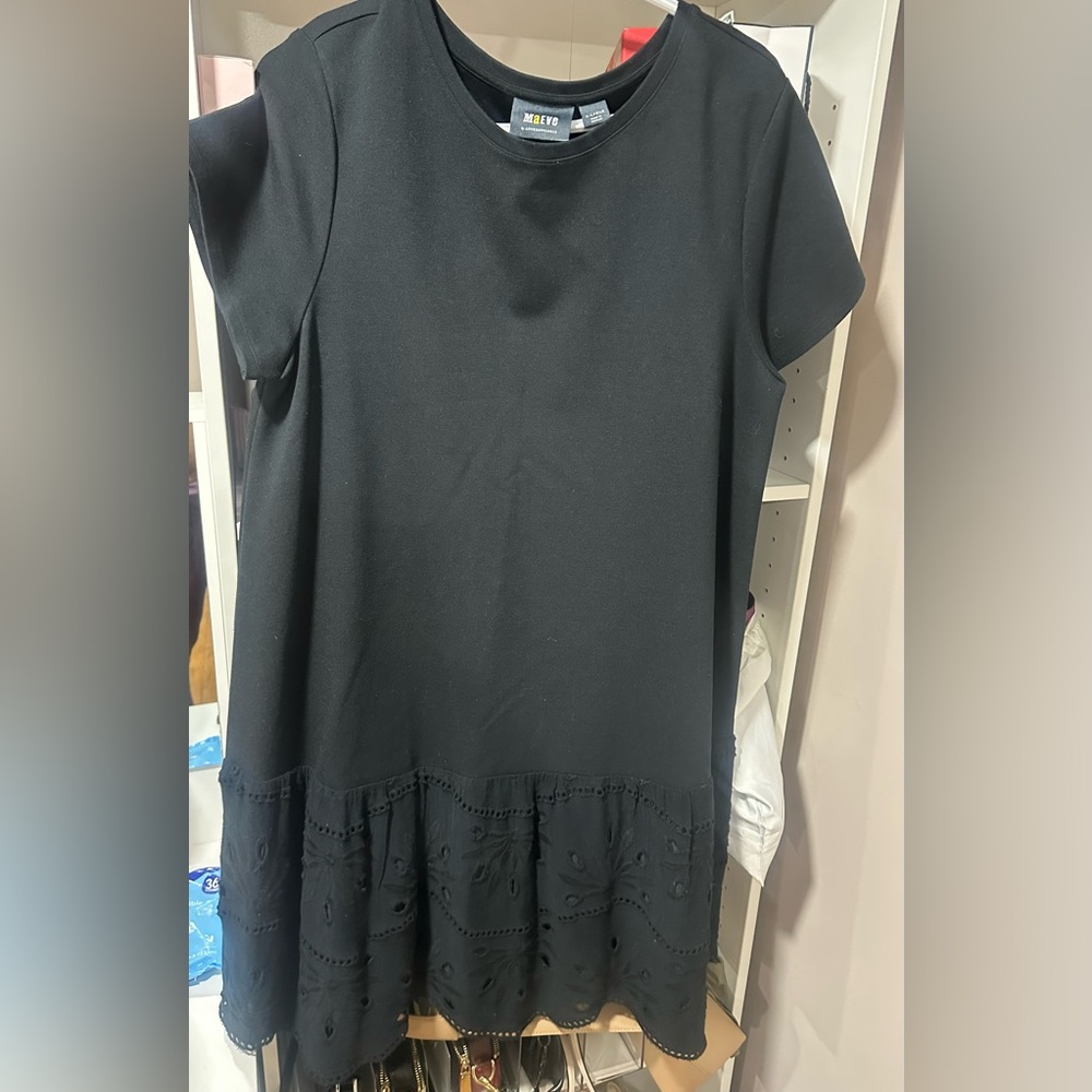 Anthropologie Black Short-Sleeve Tunic with Eyelet Hem